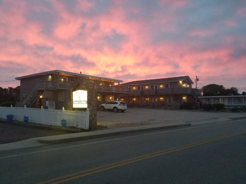 Point 1 Resort & Motel Westerly Eksteriør bilde